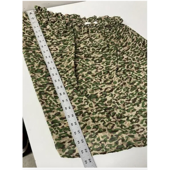 RO & DE Blouse Womens Small Green Camo One Shoulder Long Sleeve Top Made USA - Picture 7 of 7
